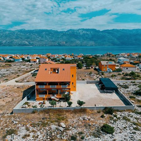 Apartamento Kameni Put Ražanac Exterior foto